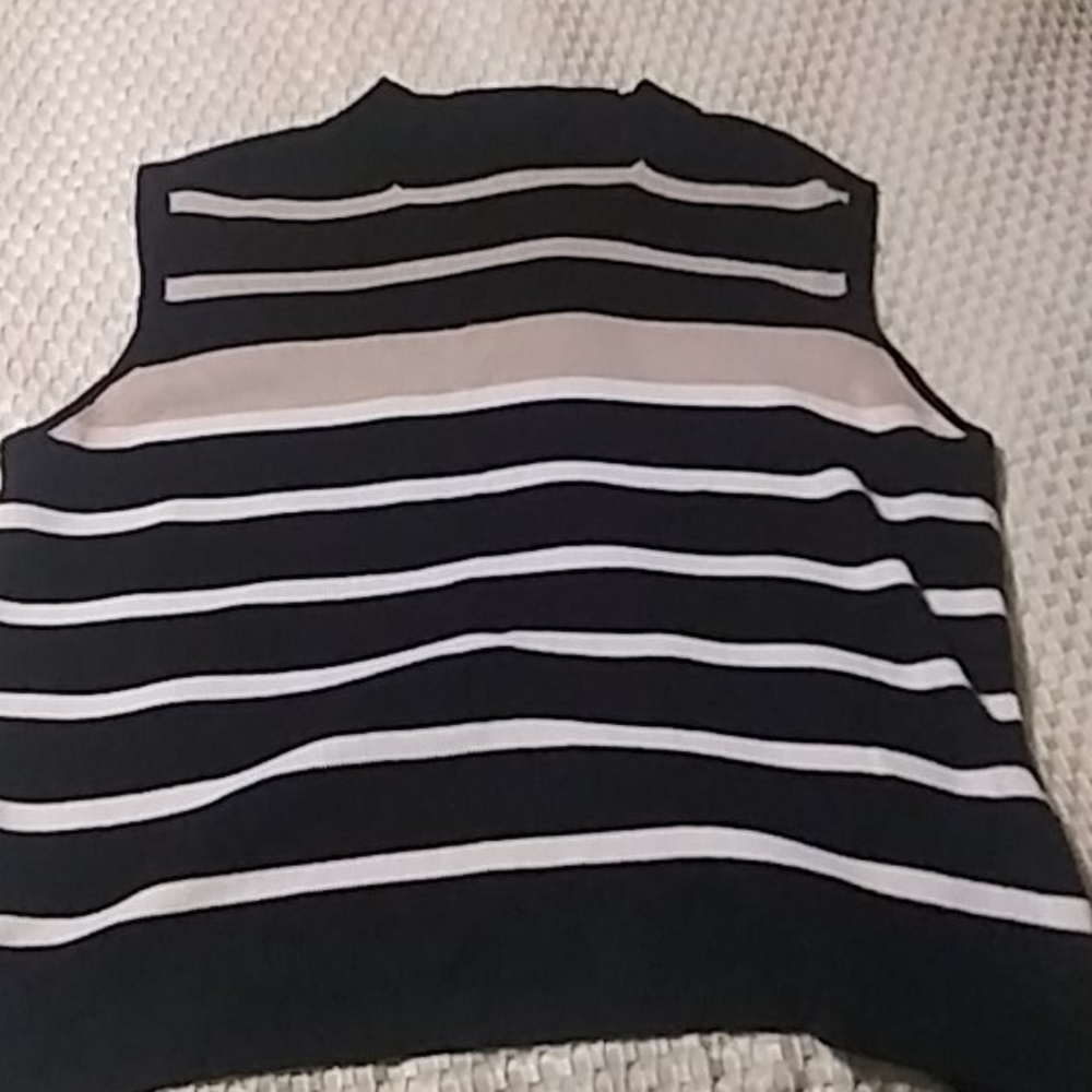 Casual Corner Annex sweater shell